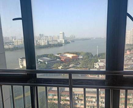 青山湖天灣單身公寓 豪裝出租，配套齊全的理想居所